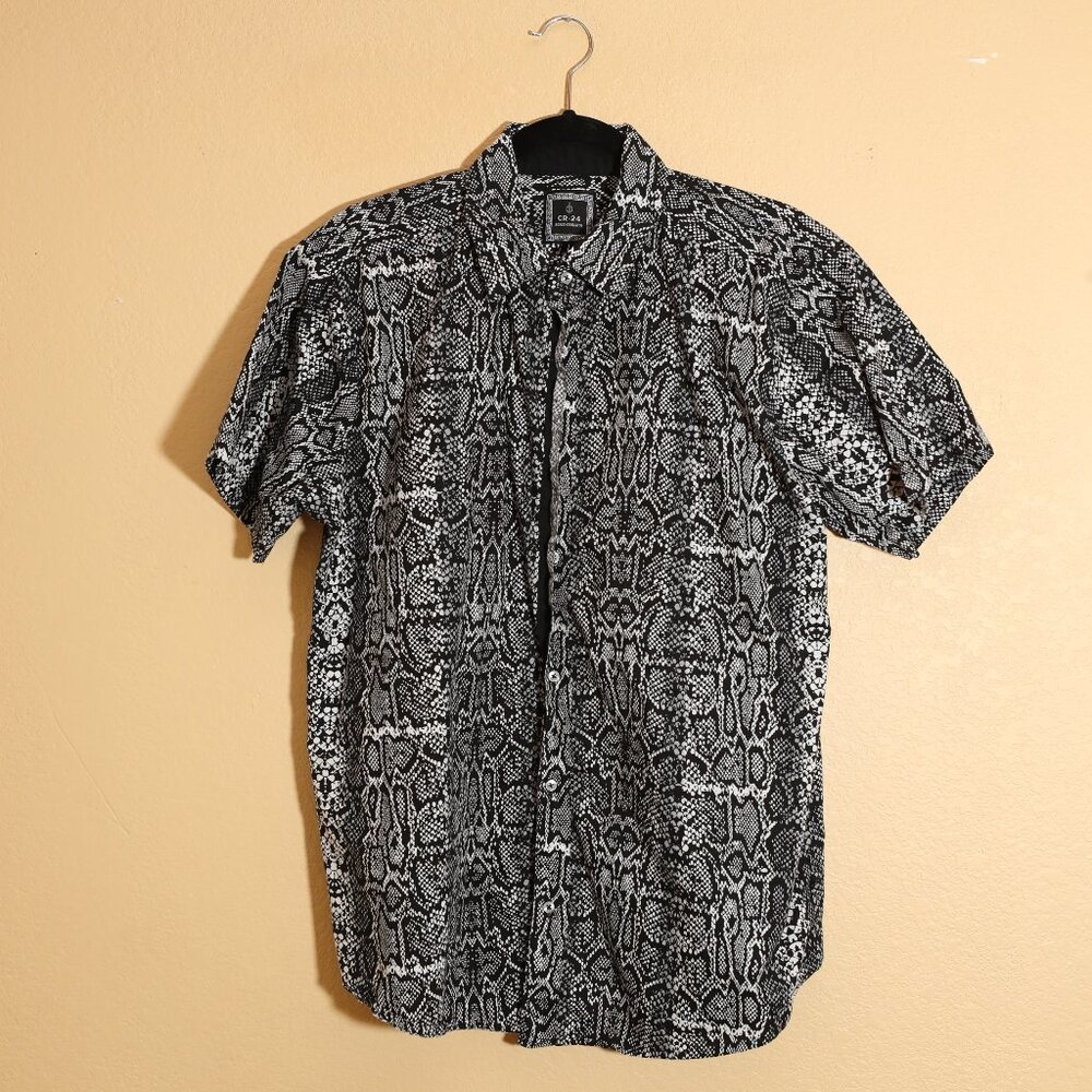 CR-24 Bordo Cromato Black Snakeskin Pattern Button Up (L)